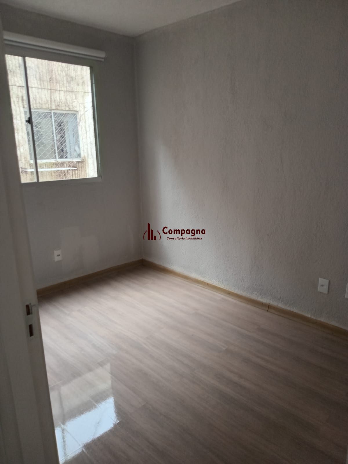 Apartamento com 02 Quartos e 01 Vaga no Bairro Mário Quintana em Porto Alegre — foto 2