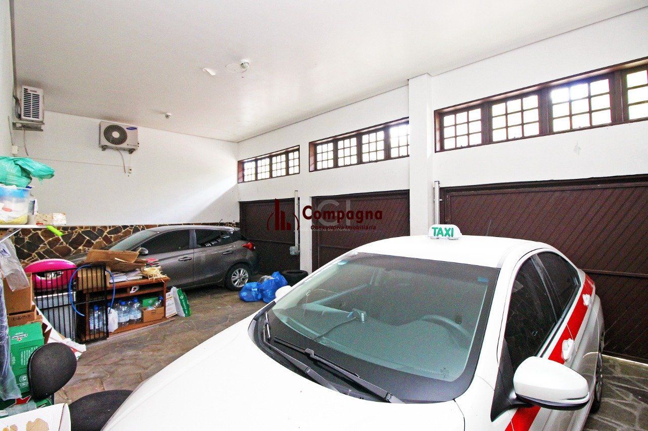 Casa 4 Suítes e 6 vagas de garagem no bairro Jardim Itu — foto 4