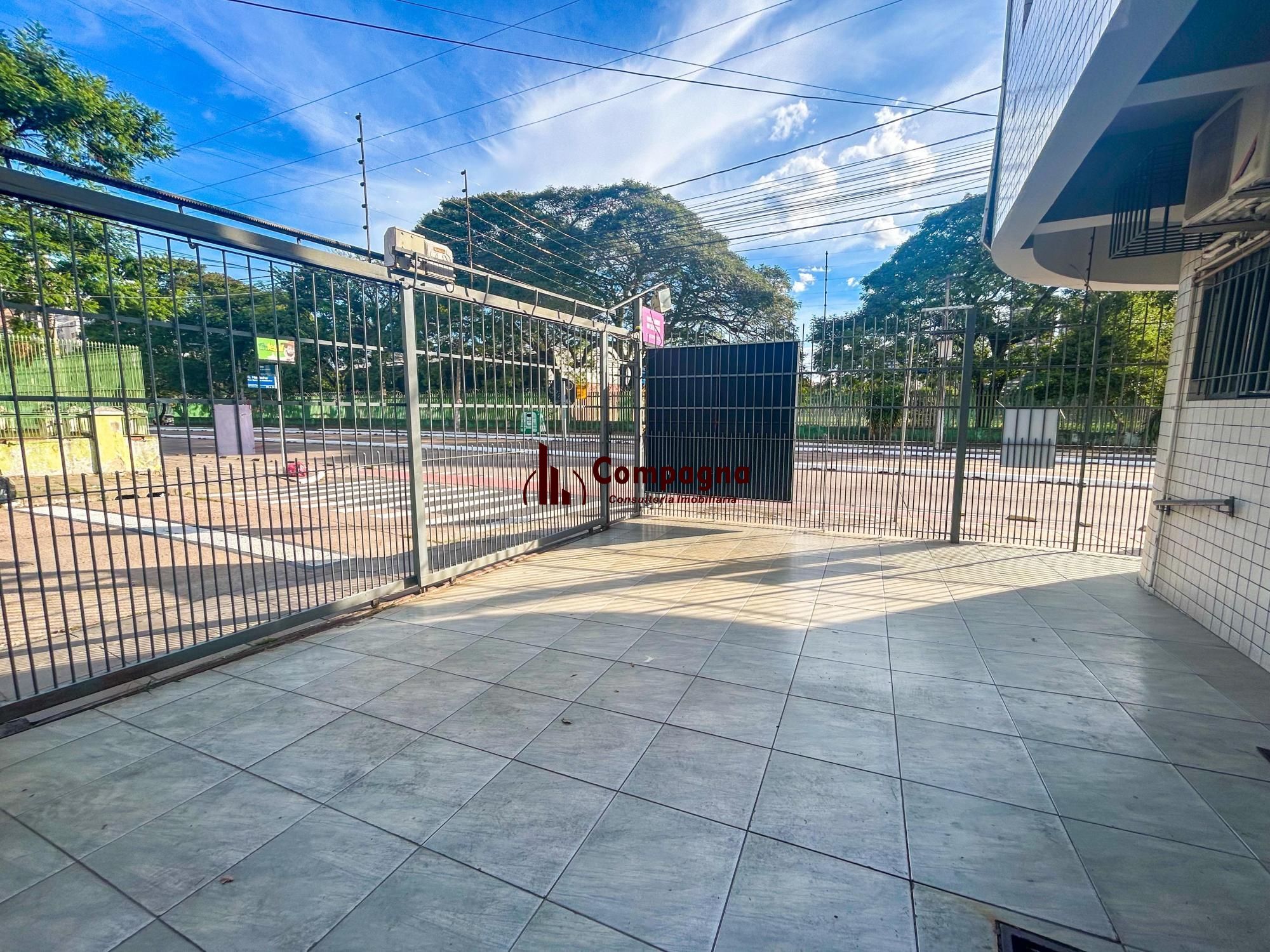 Ponto Comercial no Bairro Menino Deus. — foto 4