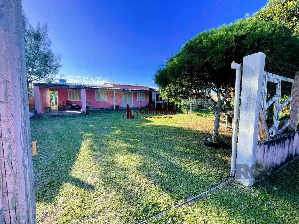 Casa 2 quartos à venda, 90m², Centro - Balneário Pinhal