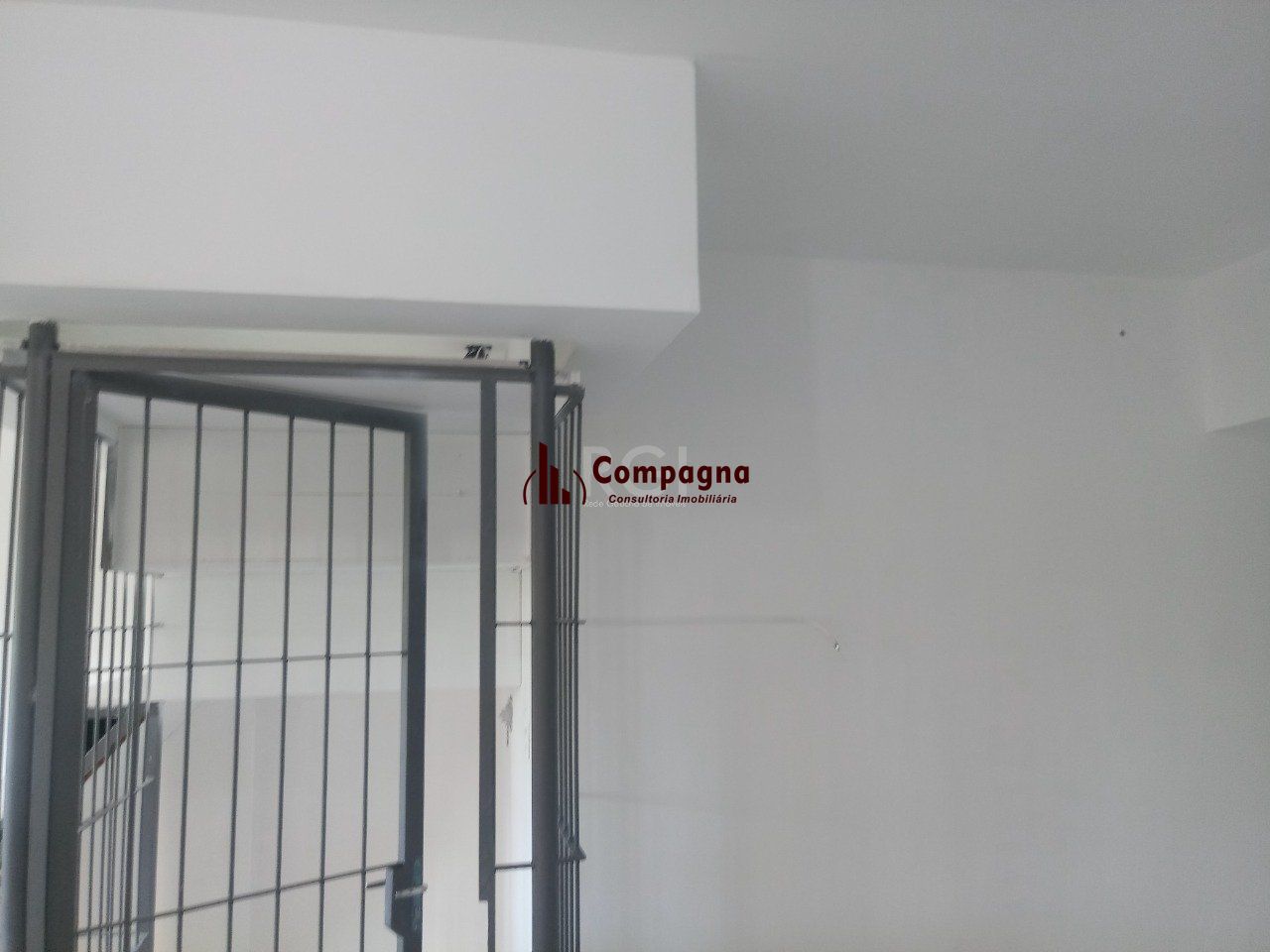 Loja para Venda - 39m², 0 dormitórios, Jardim São Pedro, Porto Alegre — foto 4