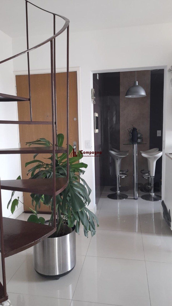 Cobertura 2 dormitorio com 80m2 no bairro Santana.
