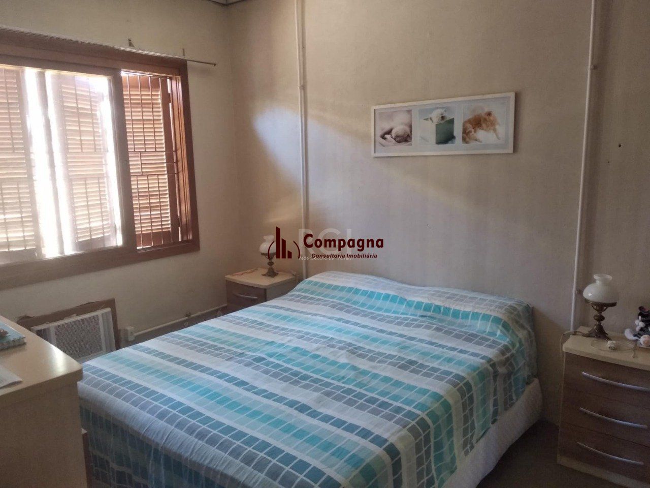 Casa 2 dormitórios, sala, banheiro garagem coberta, terreno 694m² bairro Camaquã, Porto Alegre/RS — foto 3