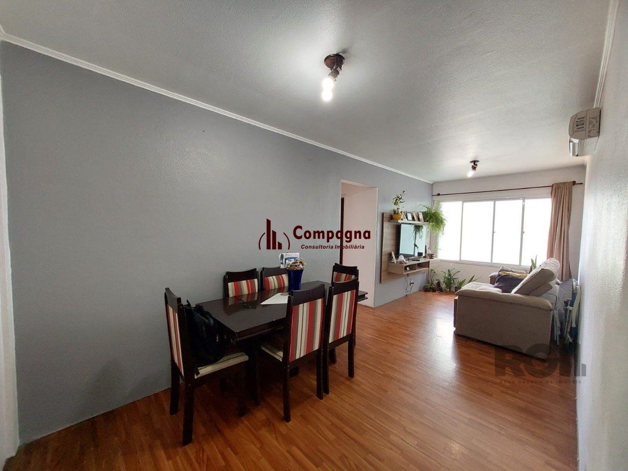 APARTAMENTO 2 DORMITORIOS, NO BAIRRO CRISTAL EM PORTO ALEGRE, RS