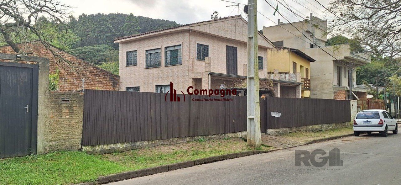 Casa 4 quartos à venda, 136m², Guarujá - Porto Alegre — foto 2