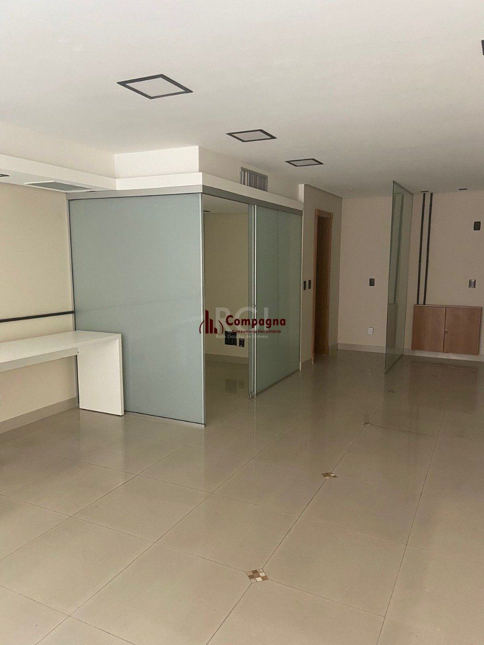 Sala comercial, bairro Moinhos de Vento, Porto Alegre/RS — foto 3