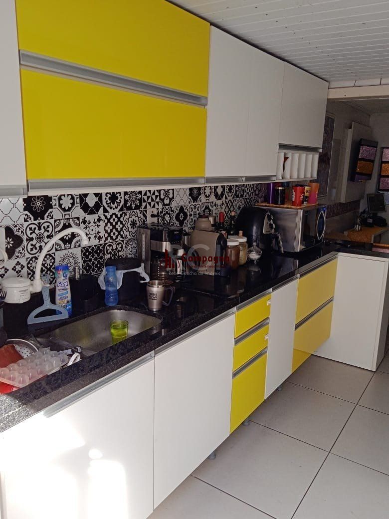 Casa para Venda - 140m², 5 dormitórios, 2 vagas - Cavalhada, Porto Alegre — foto 5
