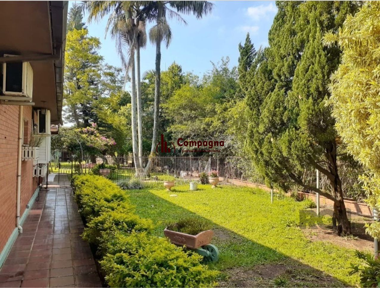 Terreno com 1353 m² no centro de Esteio / RS.