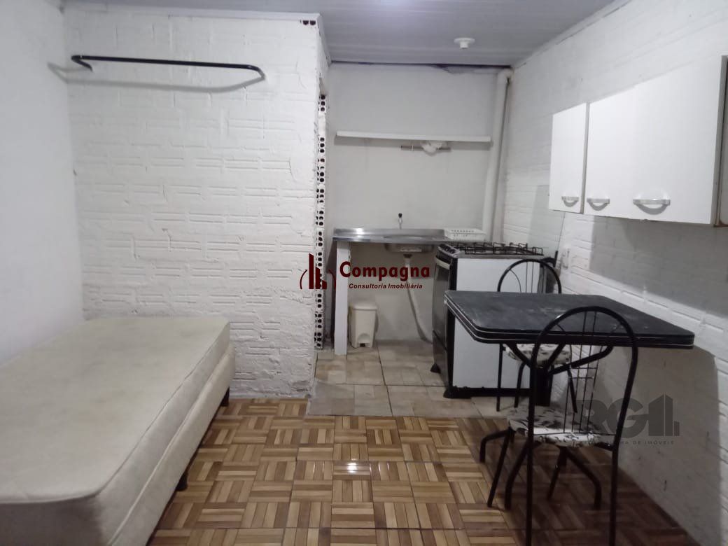 Terreno de 100m² com casa, no bairro Aberta dos Morros, Porto Alegre/RS — foto 2