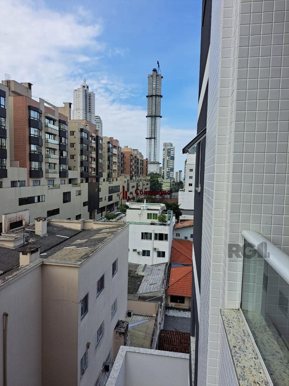 APARTAMENTO 2 QUARTOS - SUITE - BALNEÁRIO CAMBORIU - SC — foto 1