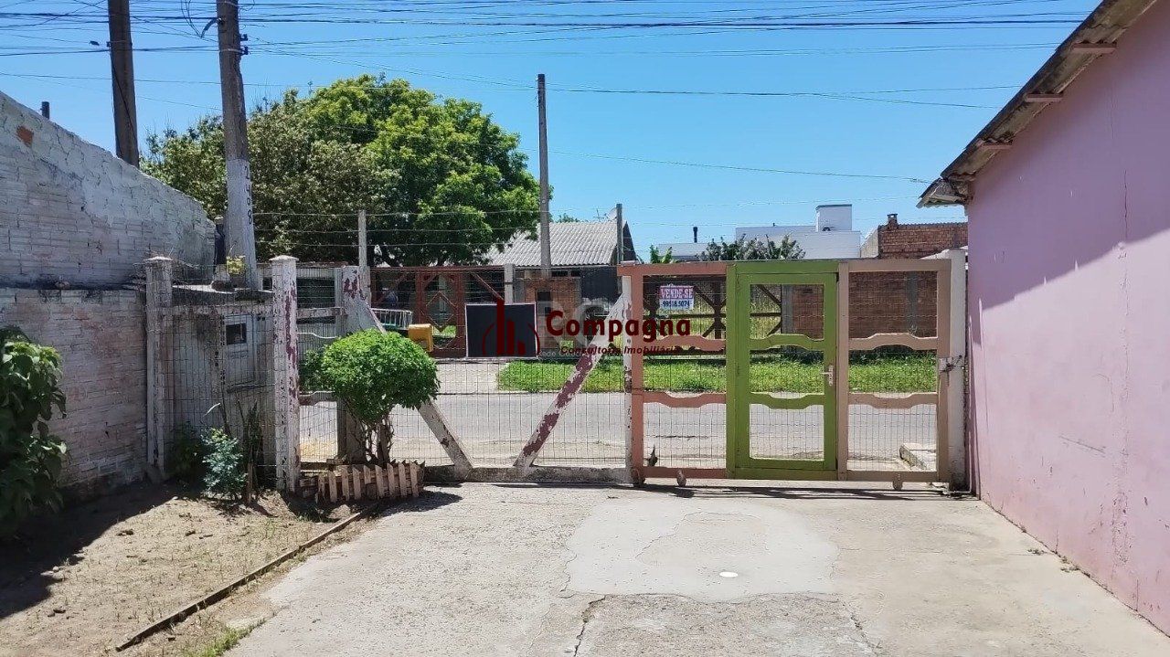 Terreno com 3 casas no pátio bairro  São Francisco TRAMANDAÌ/RS — foto 4