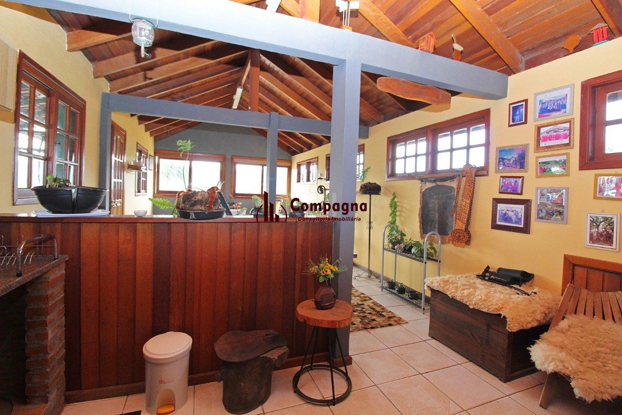 Casa para Venda - 339m², 3 dormitórios, 2 vagas - Vila Nova, Porto Alegre — foto 3