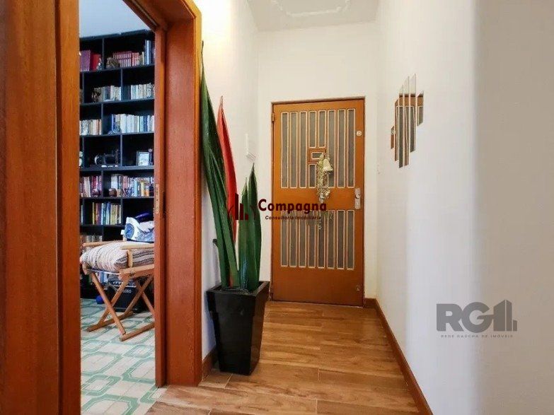 Apartamento Térreo com 02 dormitórios Na cidade Baixa em Porto Alegre/RS — foto 4