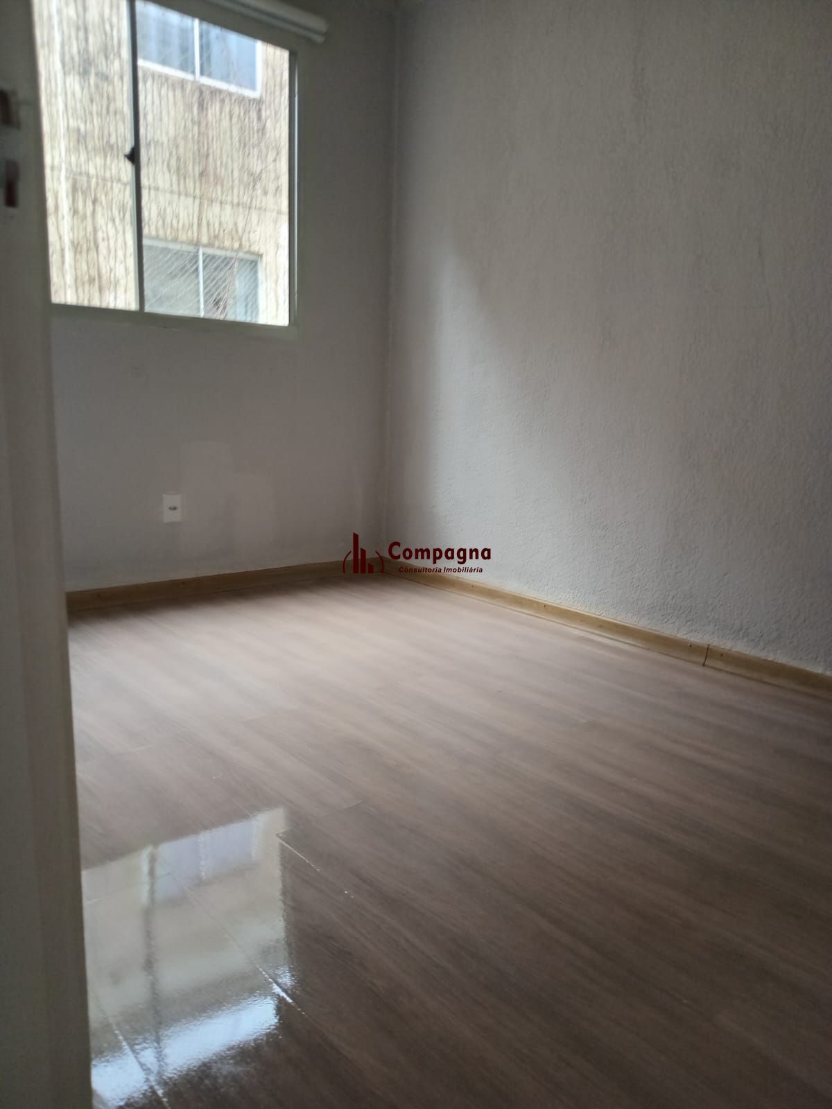Apartamento com 02 Quartos e 01 Vaga no Bairro Mário Quintana em Porto Alegre — foto 3