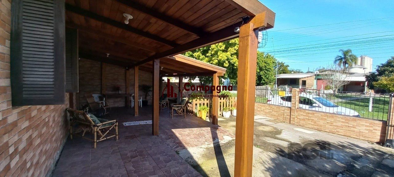 OPORTUNIDADE DE NEGOCIO, CASA A VENDA NA ZONA SUL, BAIRRO LAMI