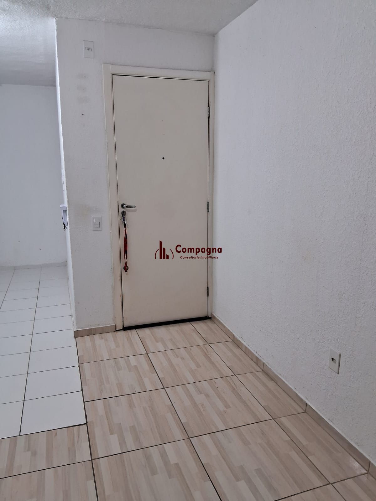 Apartamento 2 Dormitórios, 2º Andar, 01 vaga no Bairro Sarandi em Porto Alegre. — foto 4