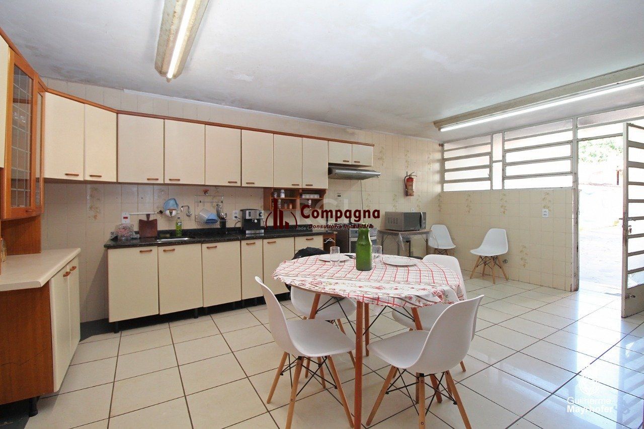 Casa para Venda - 526.64m², 4 dormitórios, sendo 2 suites, 4 vagas - Teresópolis — foto 2