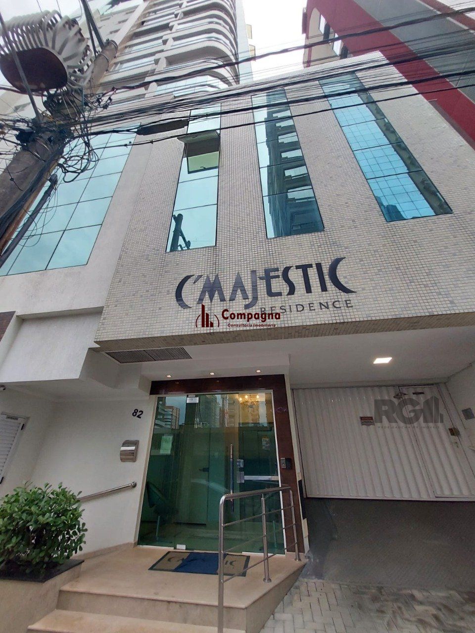 APARTAMENTO 3 SUITES - ANDAR ALTO - VISTA PARA O MAR - MEIA PRAIA - ITAPEMA - SC — foto 1