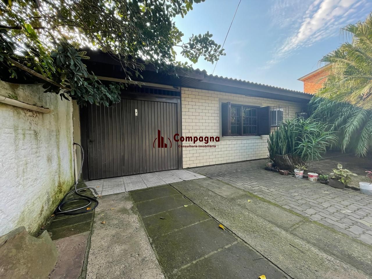 Casa com 3 dormitórios e edicula para venda e locação no bairro Belém Novo — foto 2