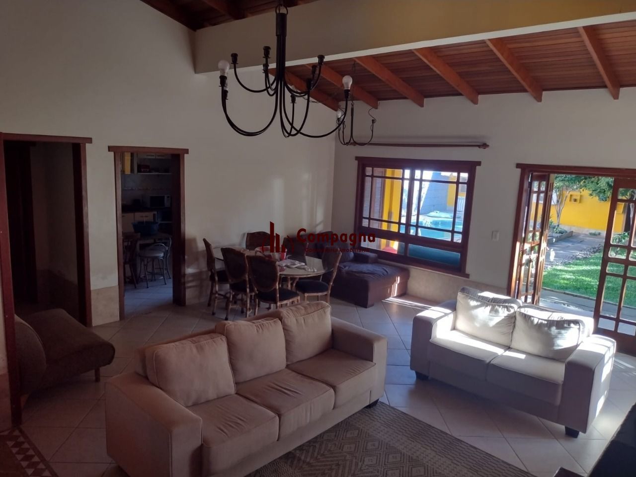 Casa para Venda - 693.6m², 5 dormitórios, sendo 3 suites, 4 vagas - Hípica — foto 3