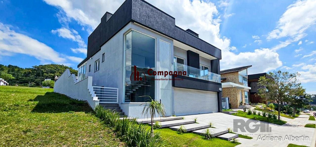 Casa Condominio para Venda - 297.5m², 4 dormitórios, sendo 4 suites, 4 vagas - Alphaville — foto 2