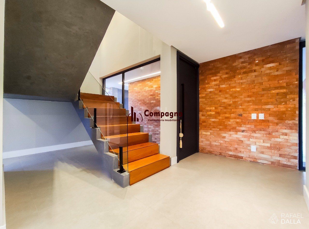 Casa Condominio para Venda - 477m², 4 dormitórios, sendo 4 suites, 4 vagas - Alphaville — foto 4