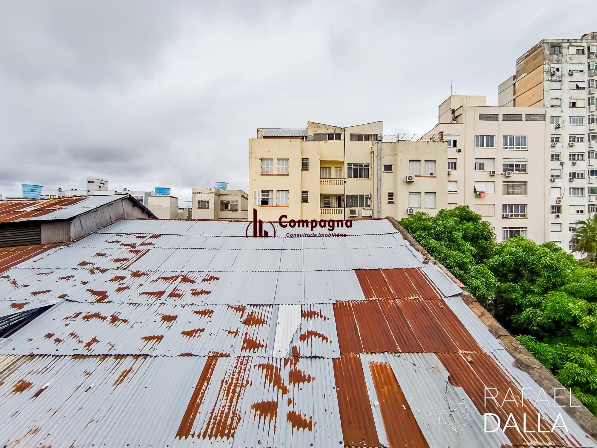 Apartamento de 3 Dormitórios com Elevador e Portaria 24h na Venâncio Aires — foto 4