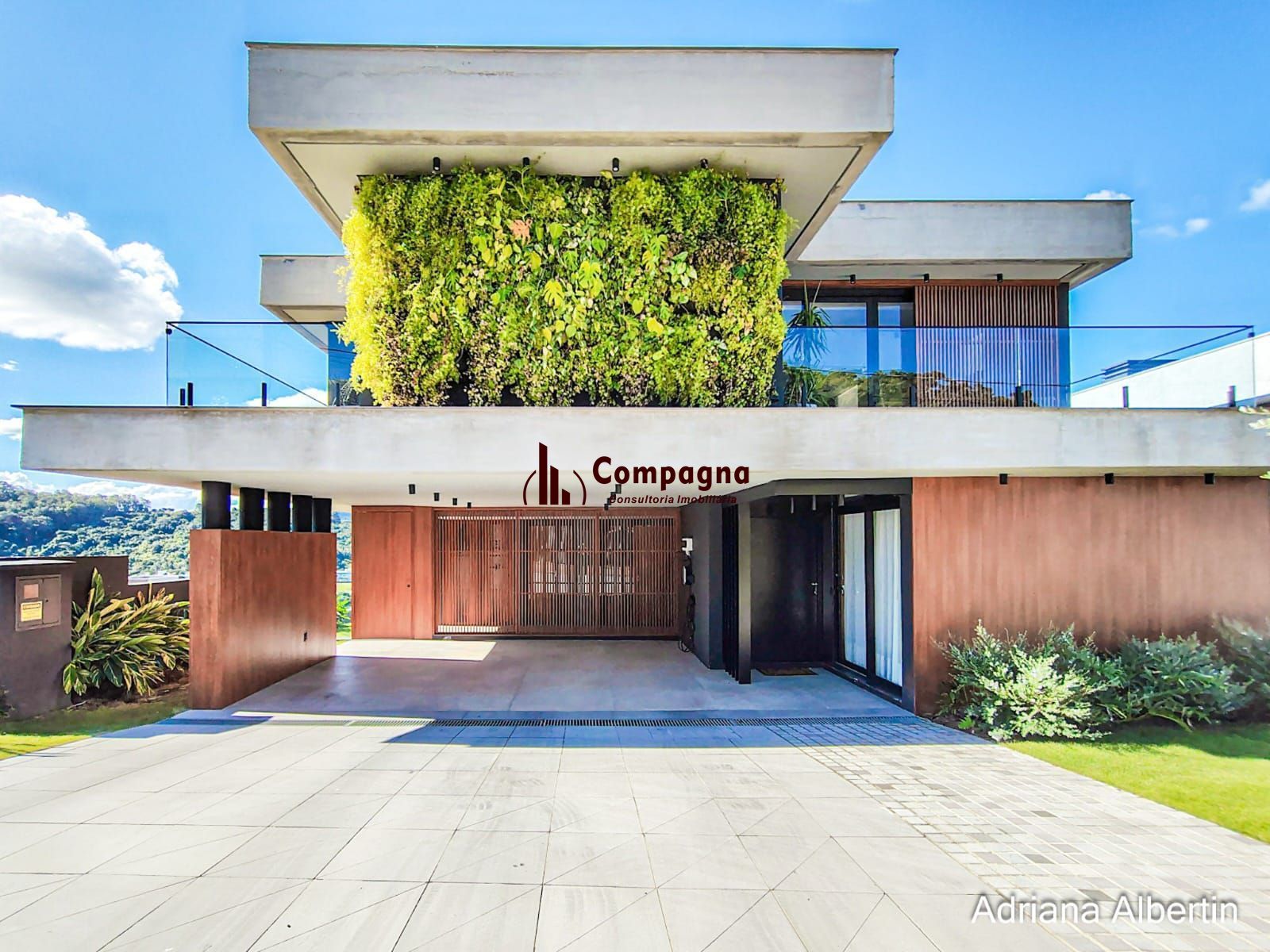 Casa com 4 suítes e escritório - Alphaville Porto Alegre