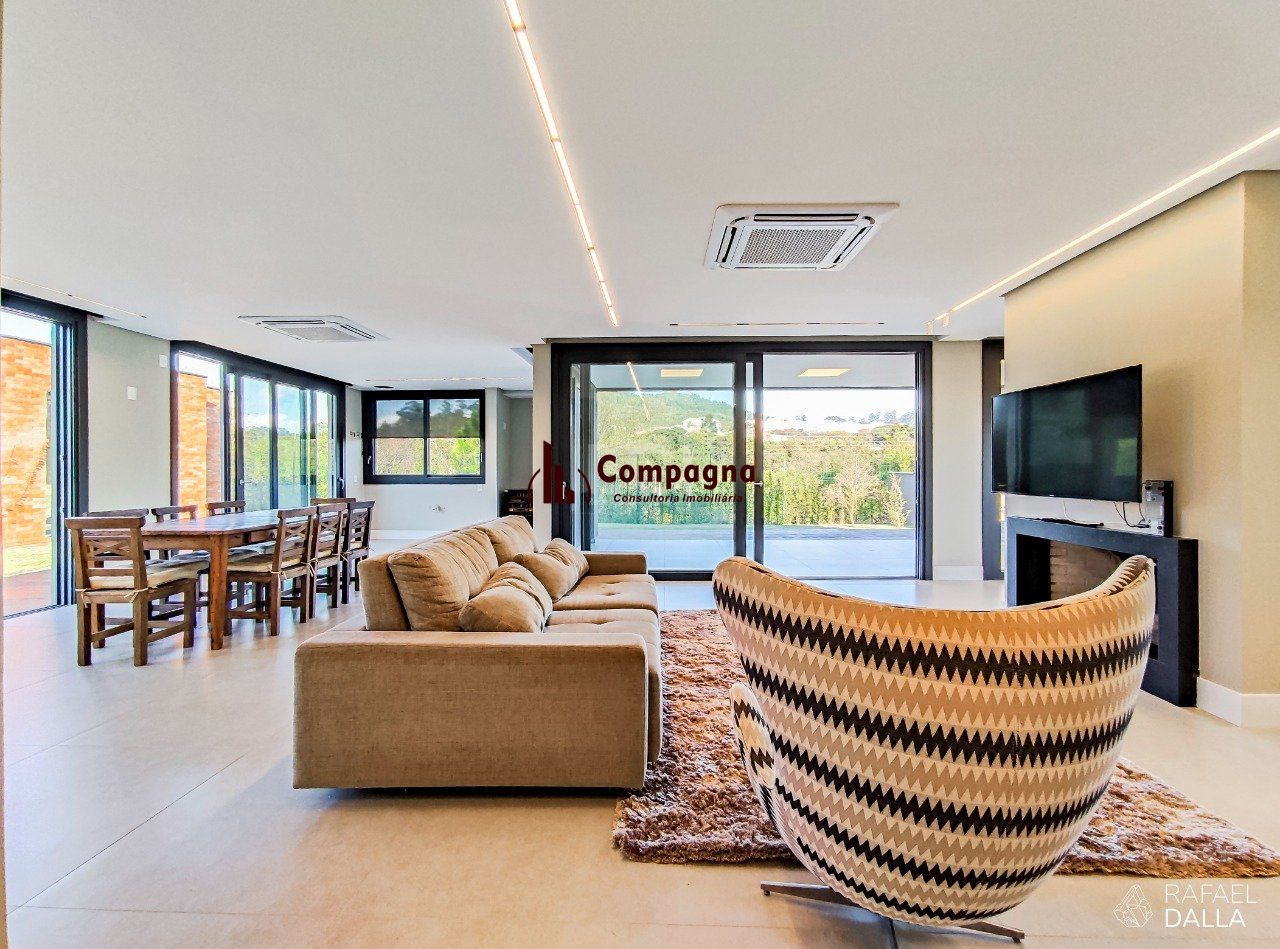 Casa Condominio para Venda - 477m², 4 dormitórios, sendo 4 suites, 4 vagas - Alphaville — foto 2