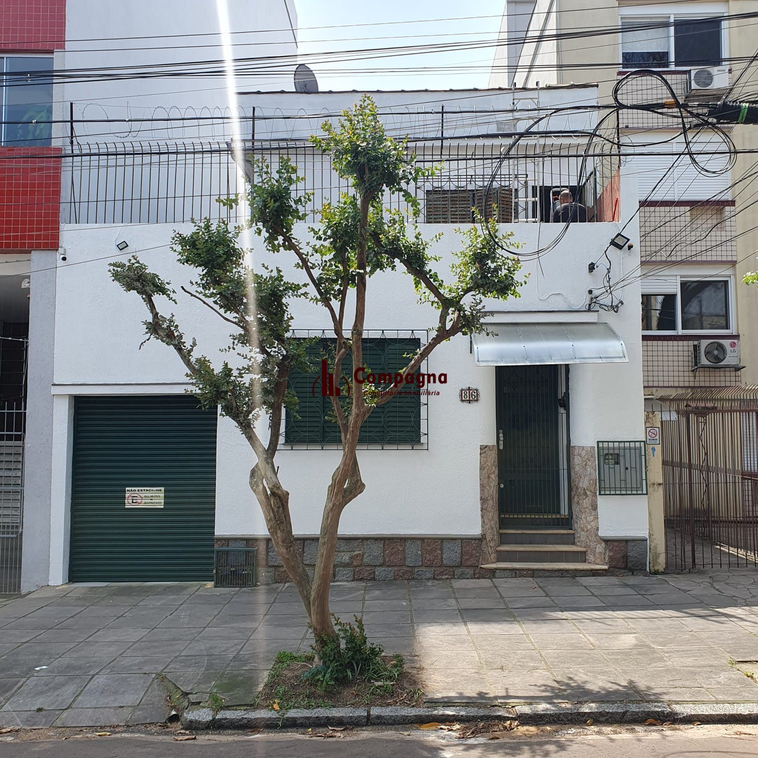 Amplo Sobrado 3Dormitórios Salão de Festas Churrasqueira — foto 2