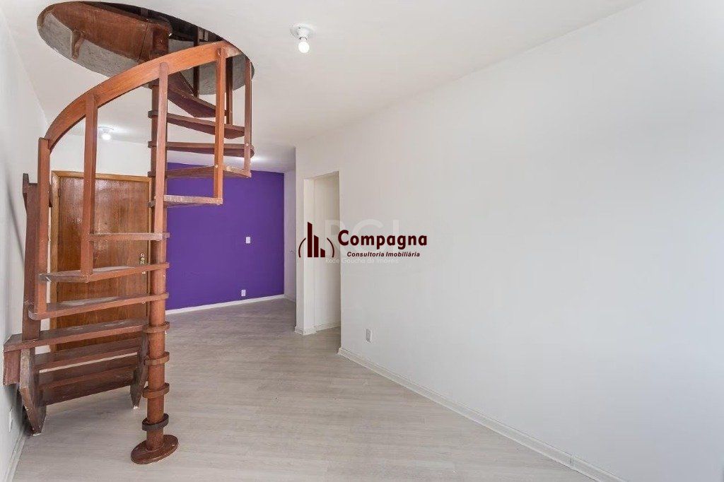 Cobertura de 140m² - 3 dormitórios, 2 banheiros, terraço com churrasqueira e 1 vaga de garagem no Bom Jesus — foto 4