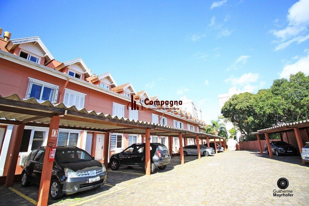 Casa Condominio para Venda - 107.98m², 3 dormitórios, sendo 1 suites, 1 vaga - Teresópolis
