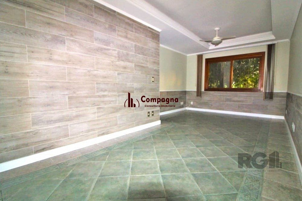 Casa em condomínio 111m² - 3 dormitórios sendo 1 suíte e 4 vagas no bairro Espirito Santo — foto 2