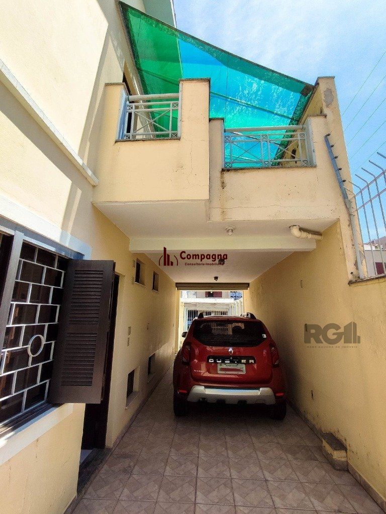 Excelente casa de 230m² com 4 dormitórios e 3 vagas. — foto 3