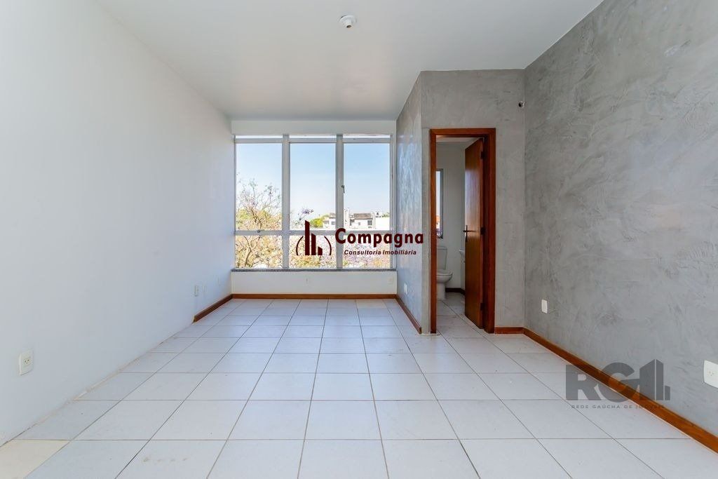 Excelente sala comercial no bairro Floresta.