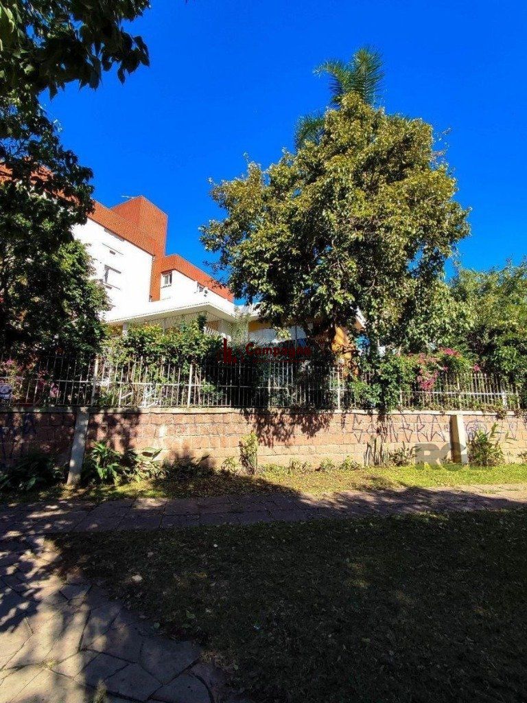 Excelente casa de 290m² com 4 dormitórios e 4 vagas — foto 4