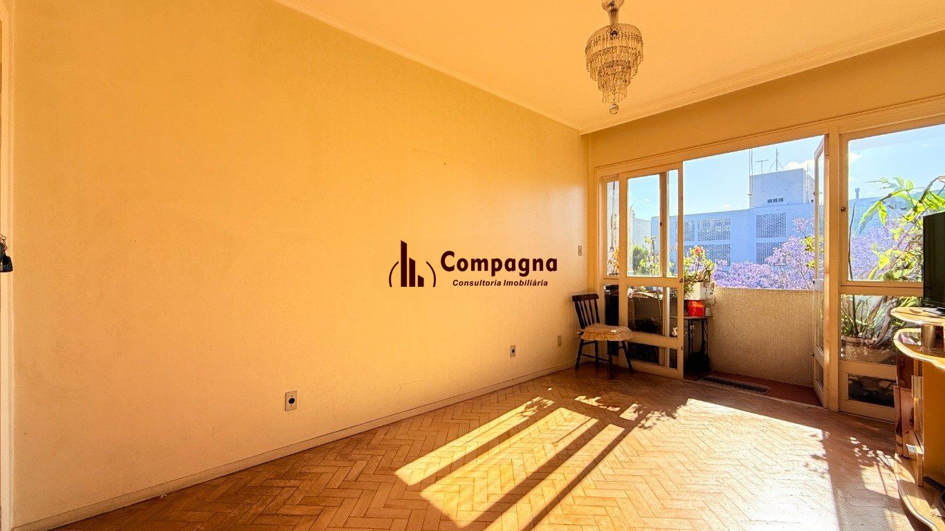 Apartamento de 3 dormitórios à venda no Bairro Petrópolis, Porto Alegre. — foto 3