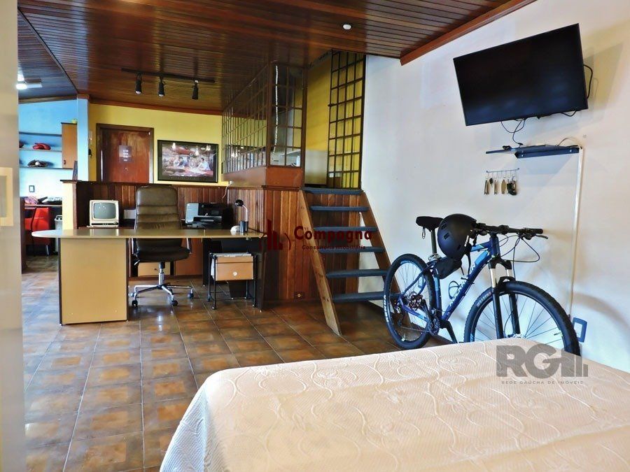 Casa 4 Dormitórios Bairro Gloria — foto 5