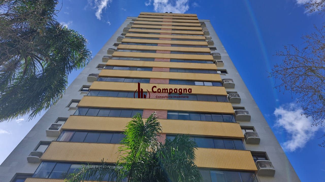 Apartamento no Menino Deus impecável, 2 dormitórios 1 suíte, 3 banheiros, 1 garagem — foto 2