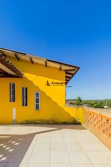 casa de 4 dormitórios,  no bairro Lomba do Pinheiro — foto 2