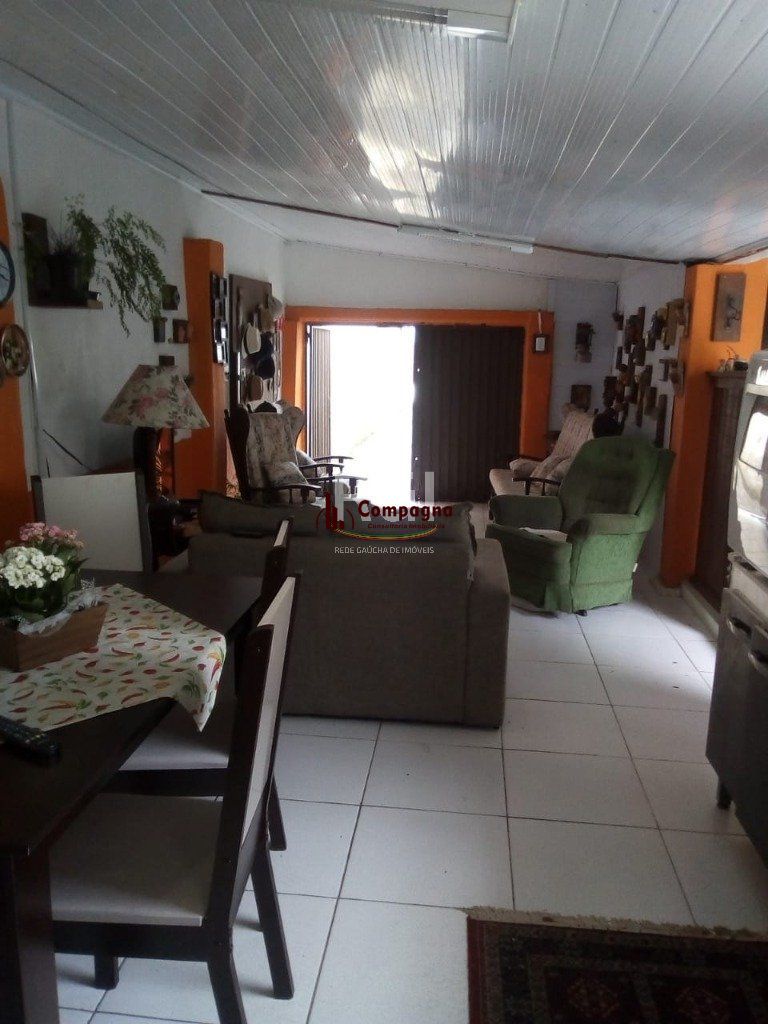 Casa para Venda - 300m², 2 dormitórios, 3 vagas - Teresópolis — foto 2
