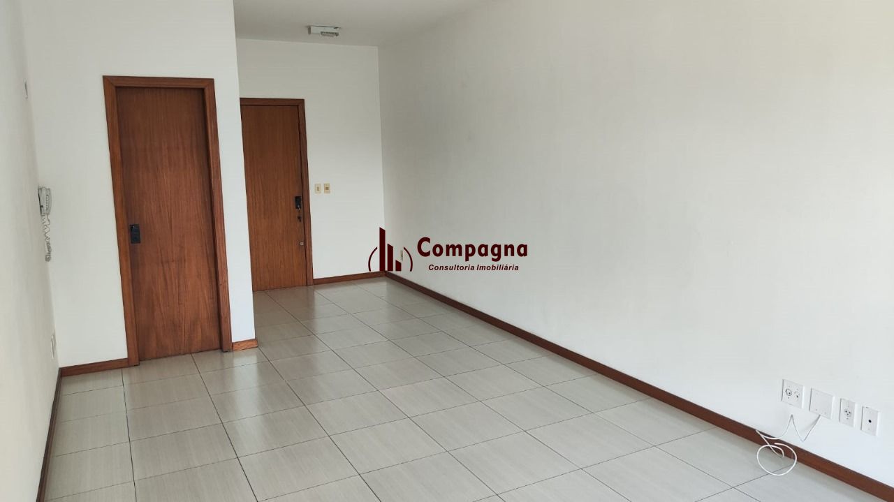 Sala Comercial com vaga coberta no Bairro Menino Deus Porto Alegre — foto 3