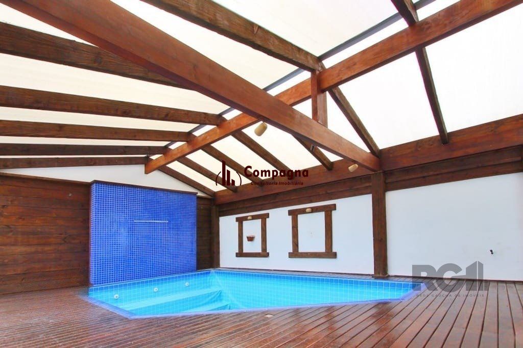 Excelente casa de 324m² com 4 dormitórios e 2 vagas. — foto 4