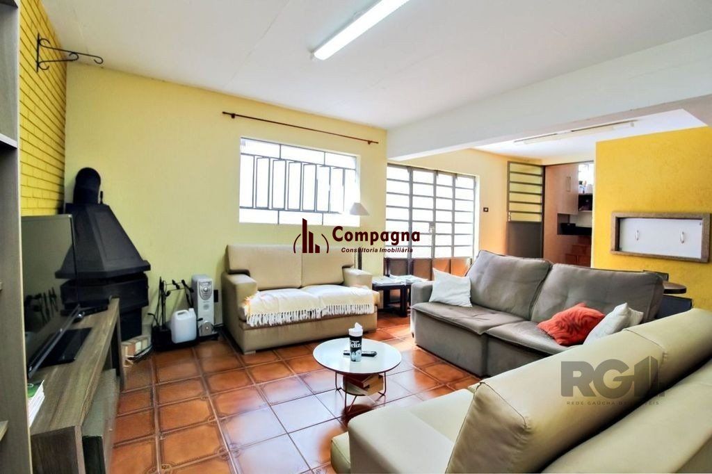 Casa 4 Dormitórios Bairro Gloria. — foto 3