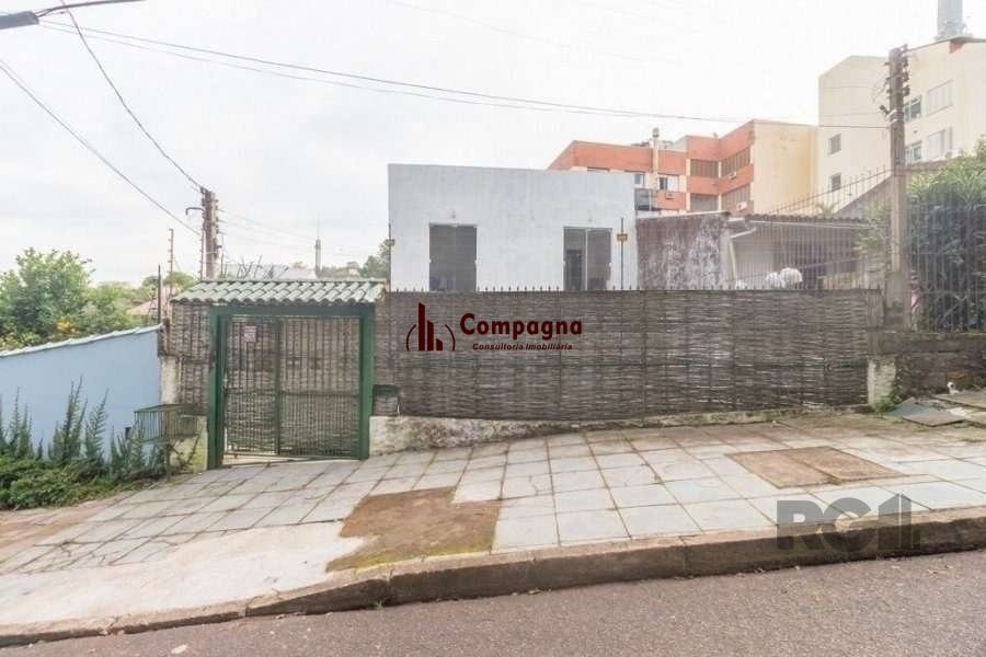 Casa 4 quartos à venda, 160m², Santa Tereza - Porto Alegre