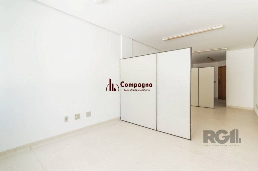 Sala comercial de 36m² no bairro Menino Deus — foto 3