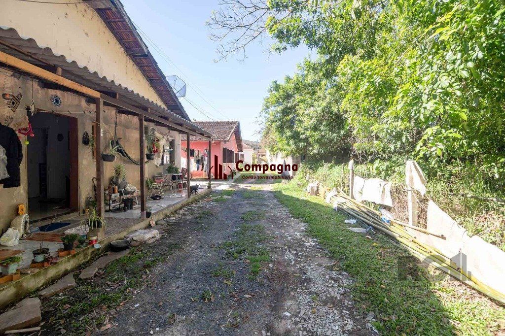 Casa 6 quartos à venda, 393m², Vila Nova - Porto Alegre