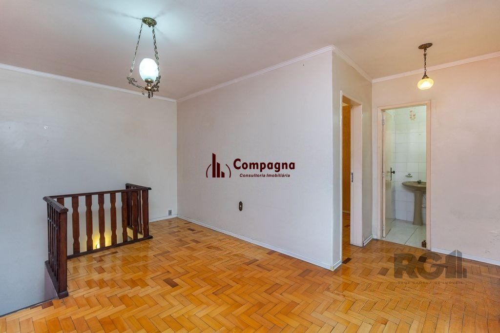 Casa de 4 dormitórios no bairro Camaquã — foto 3