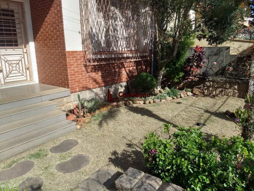Casa de 168m² - 3 dormitórios, 3 vagas no bairro Nonoai — foto 2