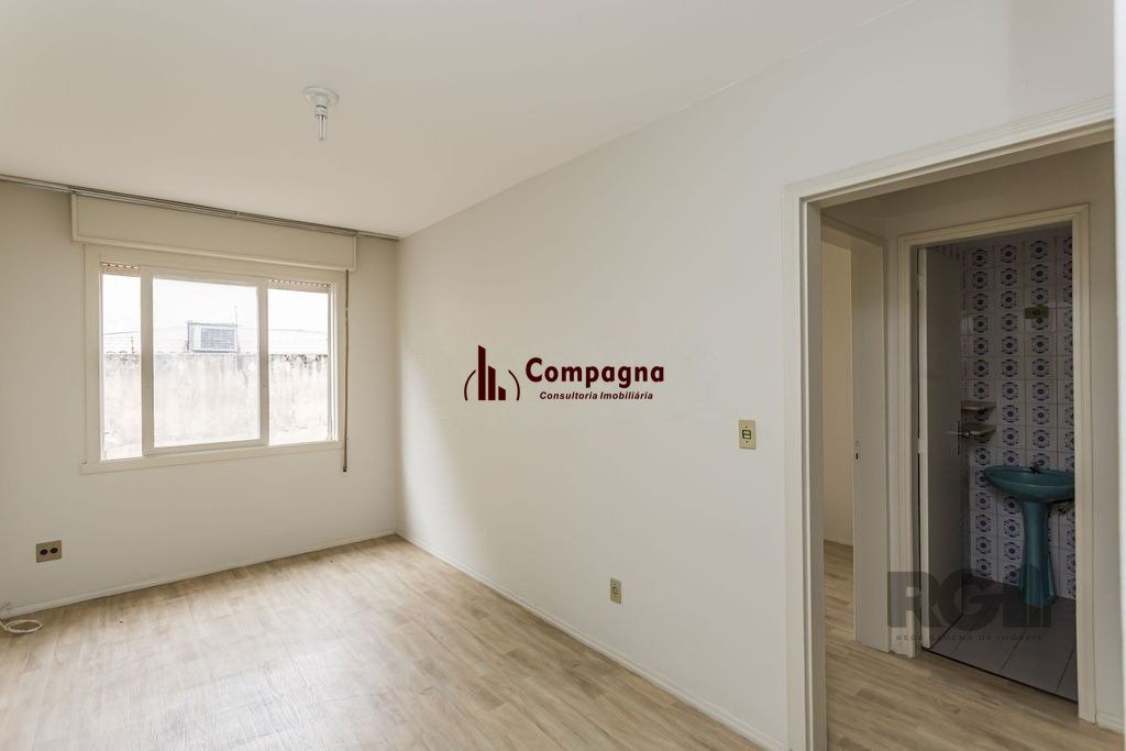 Apartamento 42m² - 1 dormitório no bairro Partenon